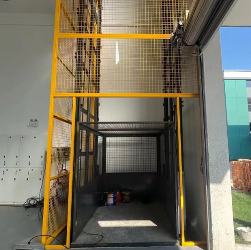 太原导轨式升降机助力物流园破解运输难题