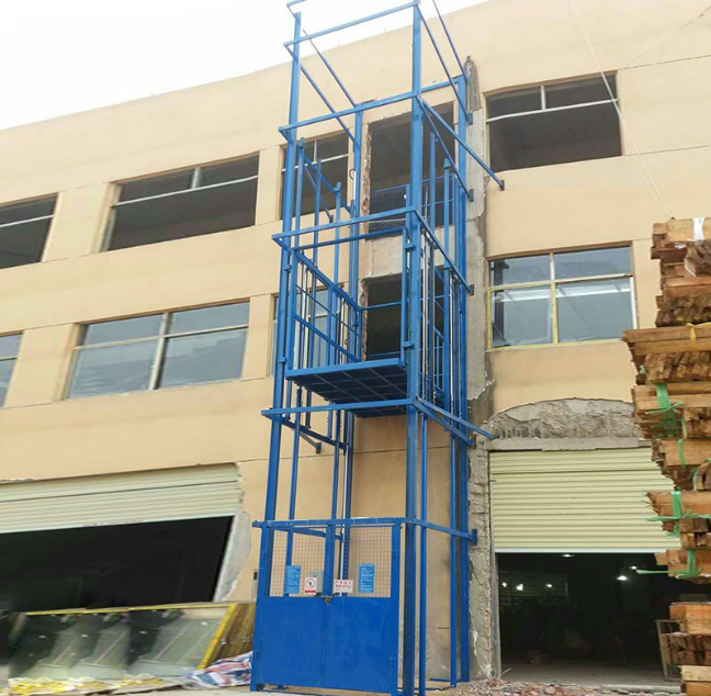 太原建材厂室外物料提升